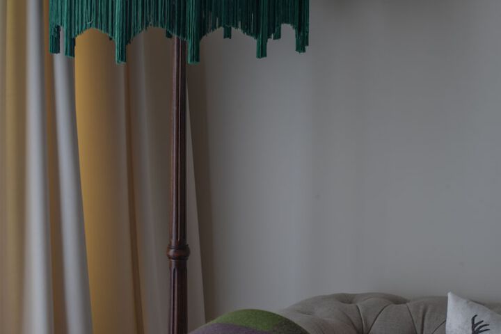 Room 7 of 28