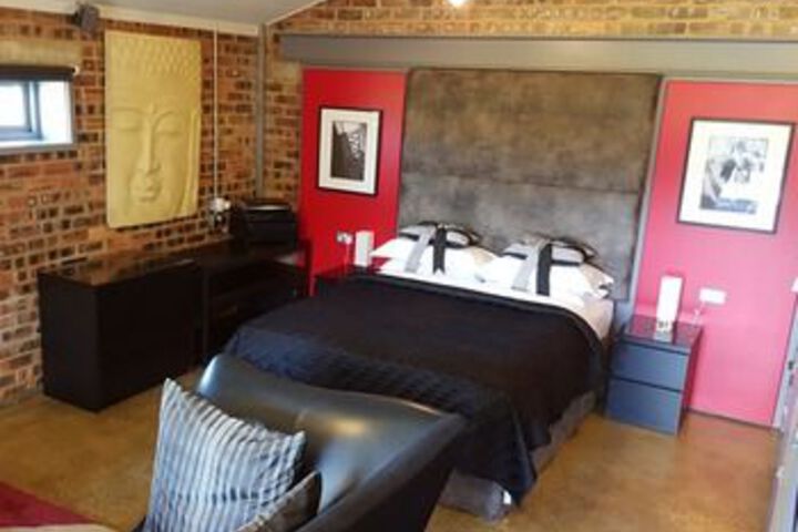 Room 7 of 23