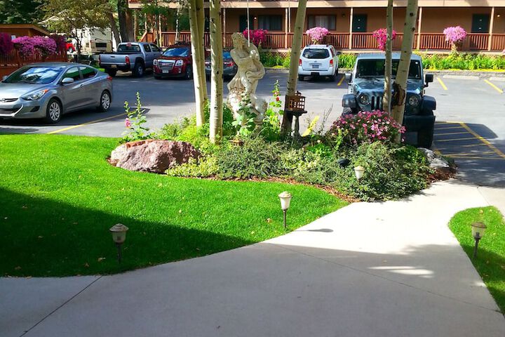 Property Grounds 26 of 36