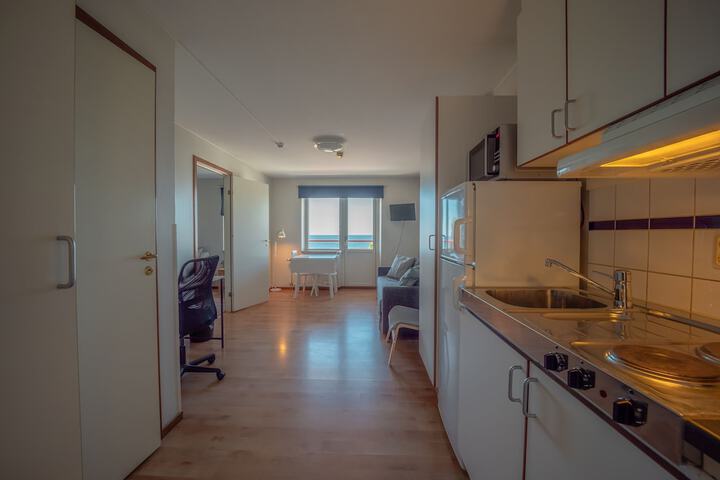 Room 2 of 34