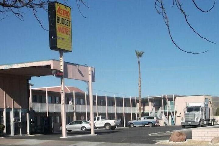 Astro Budget Motel in Barstow, CA
