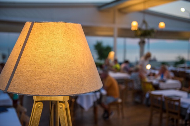 Dining 236 of 292