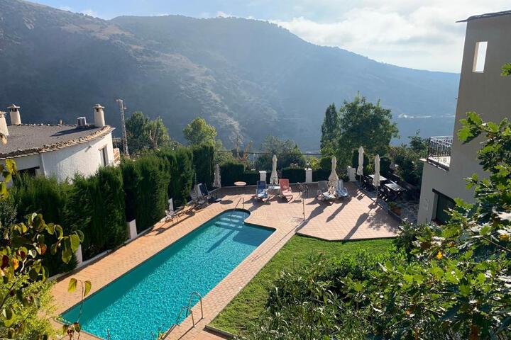 Hotel los Bérchules