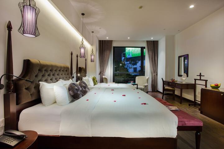 Room 15 of 61