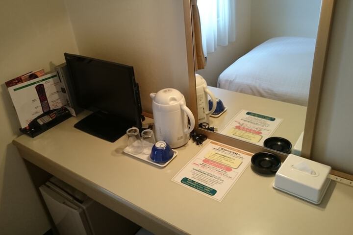 Room 15 of 51