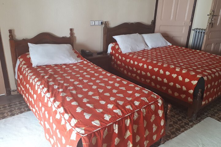 Room 4 of 15