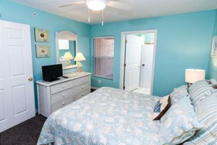 Room 25 of 46