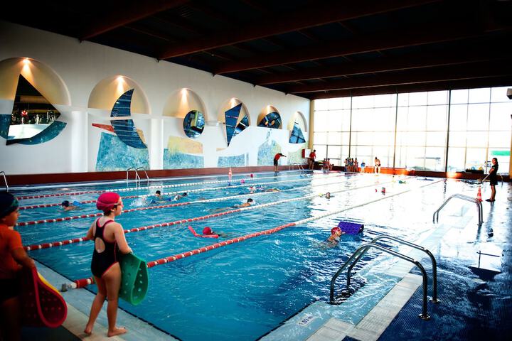 Pool Hotel