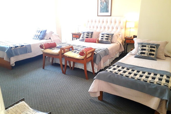 Room 8 of 26