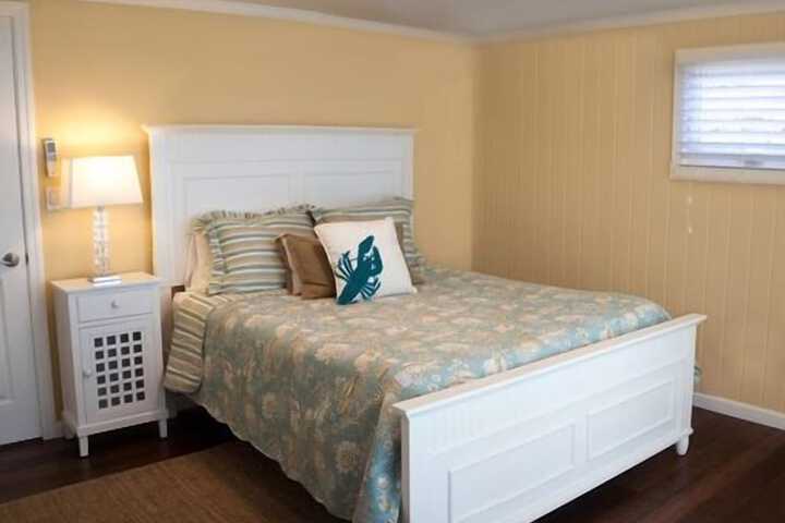 Room 144 of 663