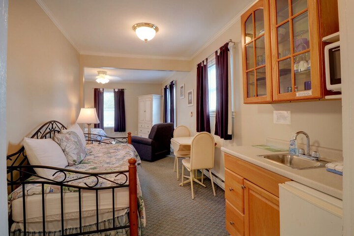 Room 49 of 87