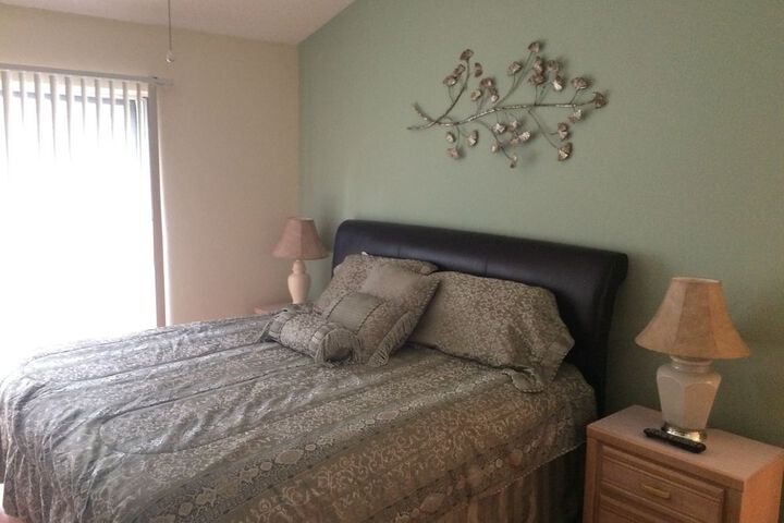 Room 30 of 195