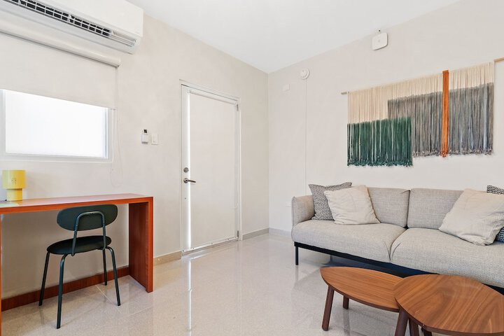 Room 68 of 123