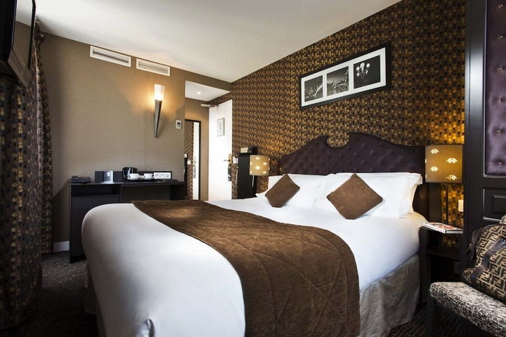 Room 4 of 29