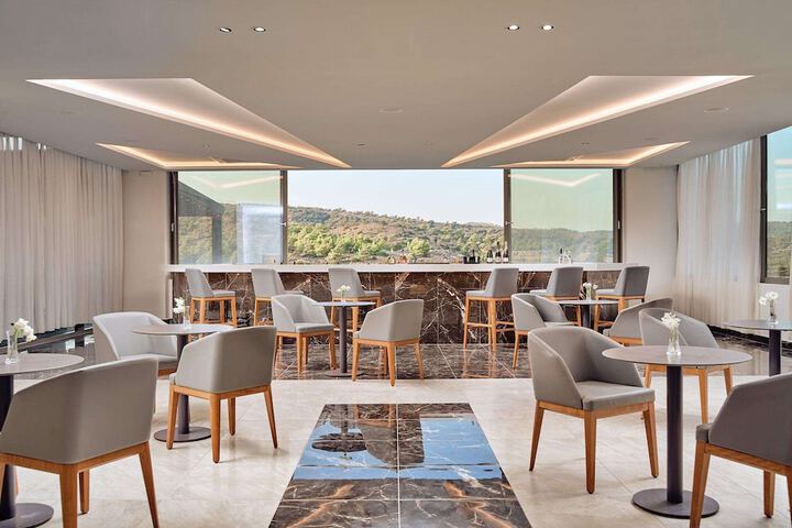 Hotel Lobby