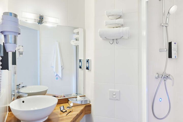 Bath Interior