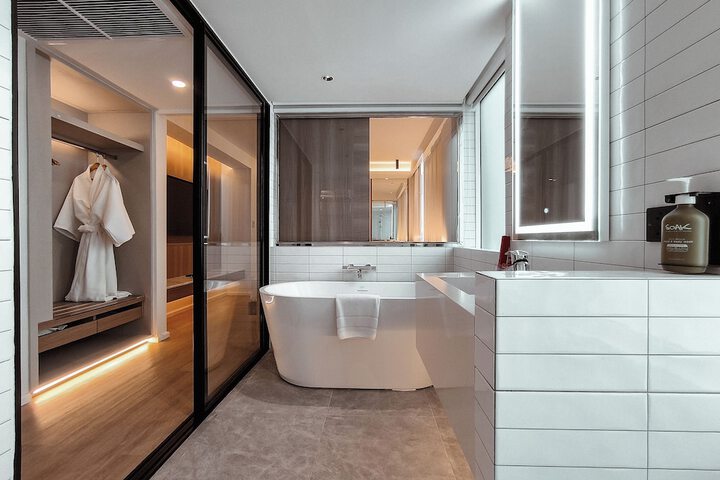 Room 20 of 46