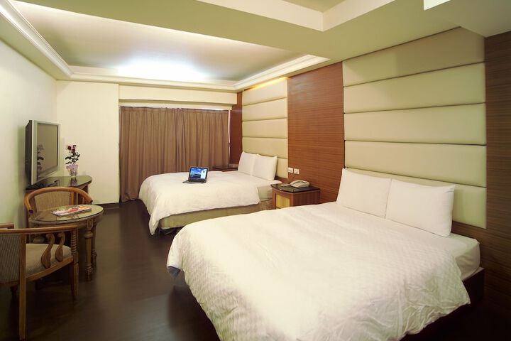 Room 15 of 31