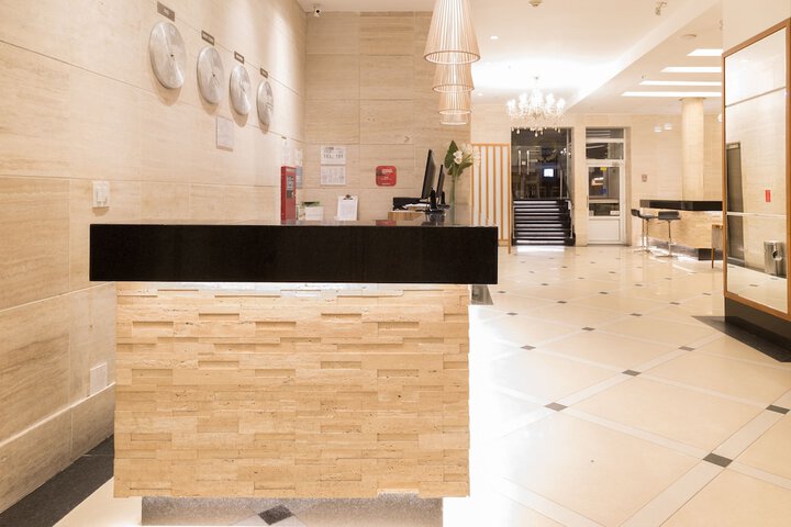 Guest Lobby