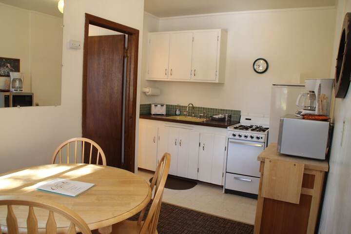 Room 36 of 175