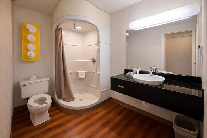 Bath Interior