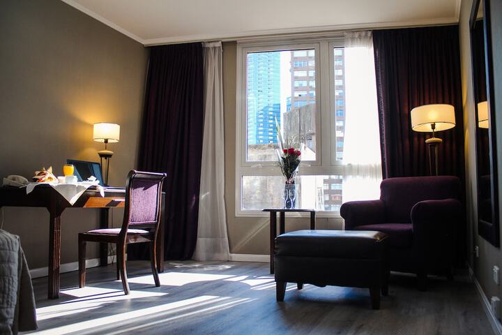 Room 27 of 72