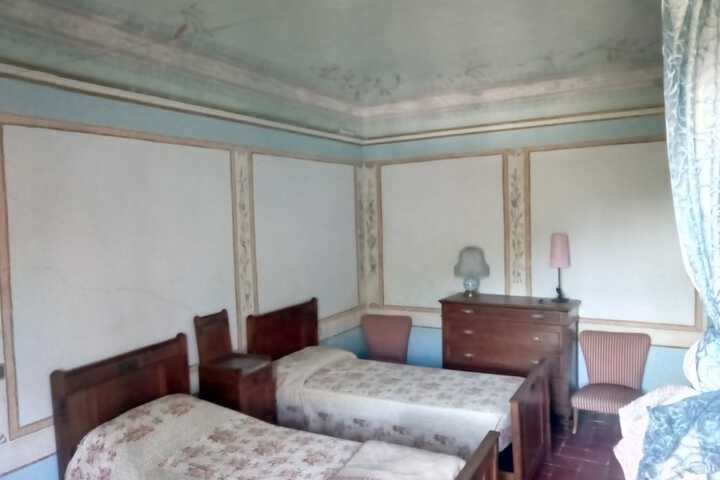 Room 29 of 32