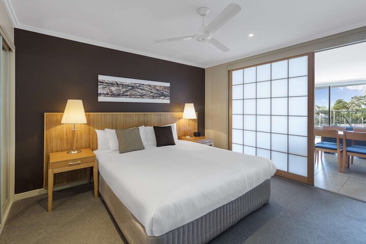 Room 36 of 175