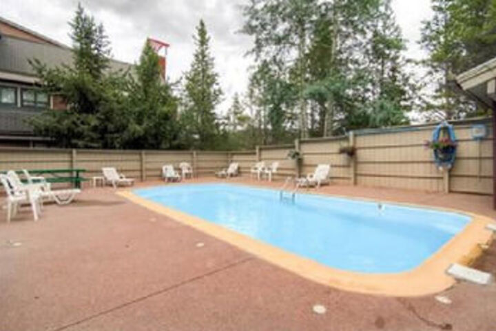 Pool 46 of 49