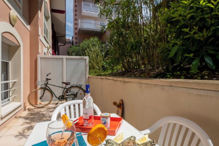 Terrace/Patio 32 of 46