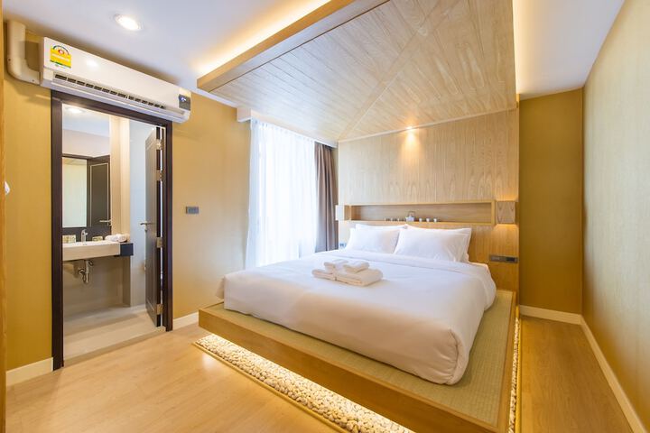 Room 5 of 39