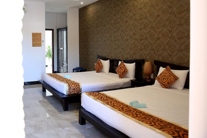 Room 42 of 84