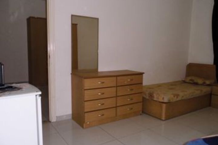 Room 12 of 20