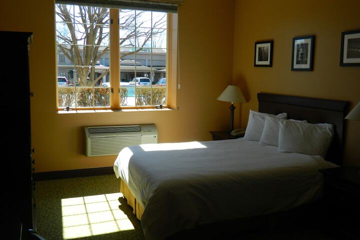 Room 16 of 42