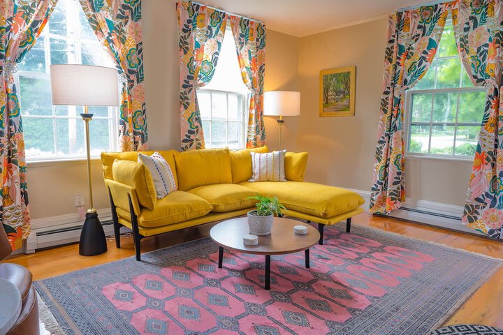 Room 21 of 44