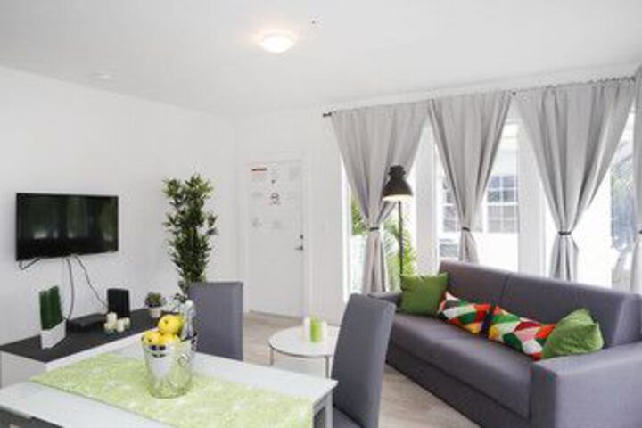 Room 185 of 245