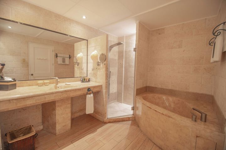 Bathroom Interior Photo