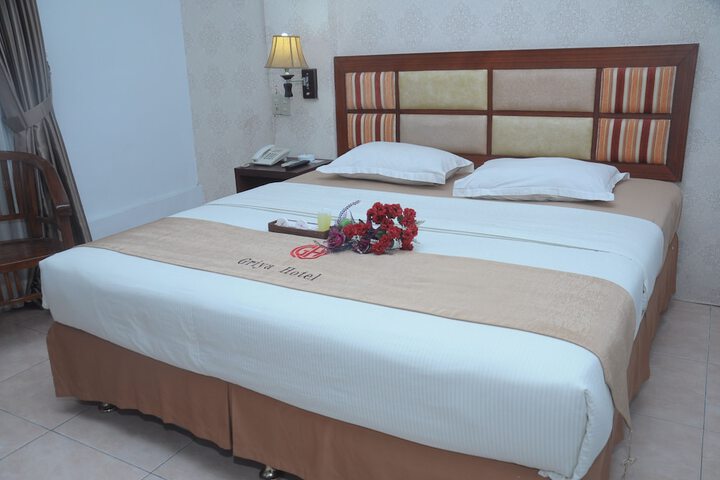 Room 4 of 14