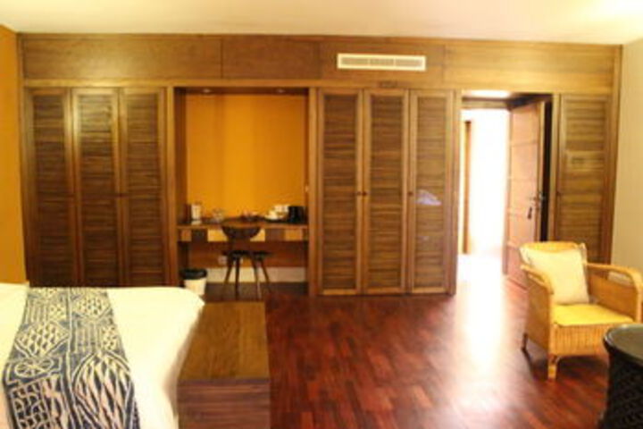 Room 19 of 40