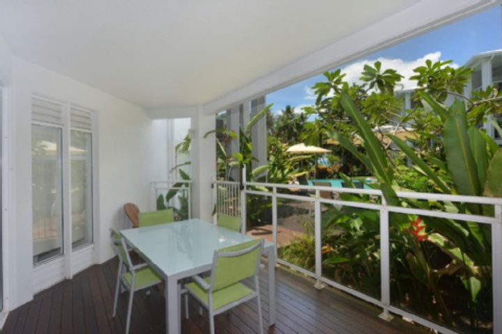 Terrace/Patio 300 of 696