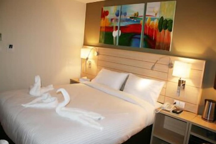 Room 20 of 49