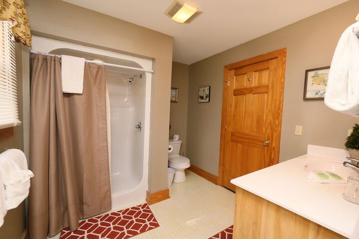 Room 14 of 38