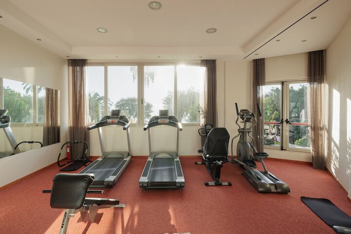 Health and Fitness 76 of 208