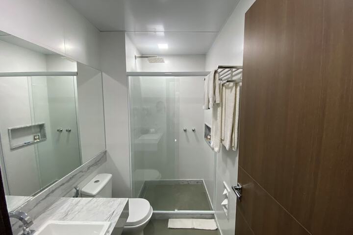 Room 33 of 46