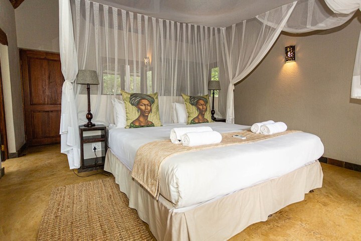Room 3 of 26