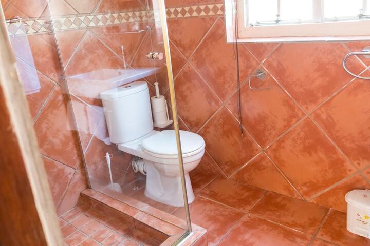 Clean Restrooms
