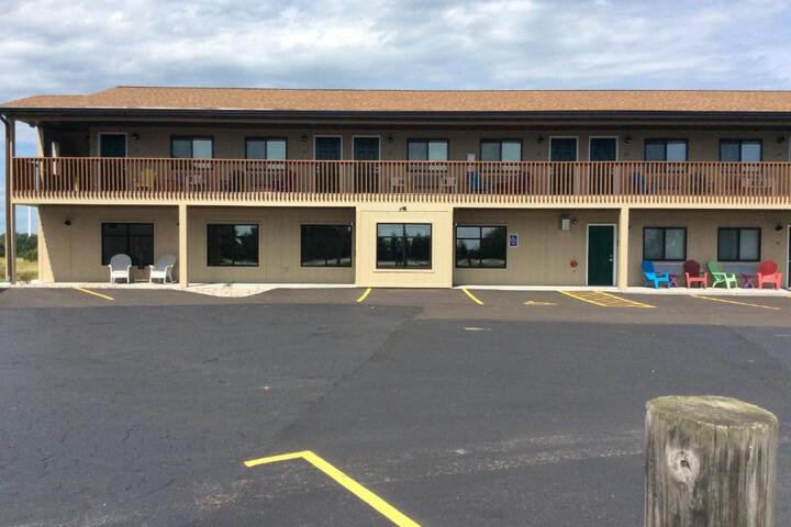 Photo of Scenic Shore Inn