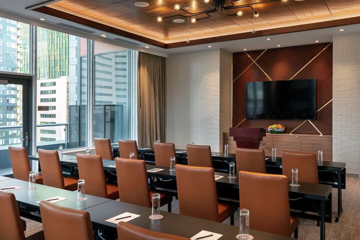 Meeting facility