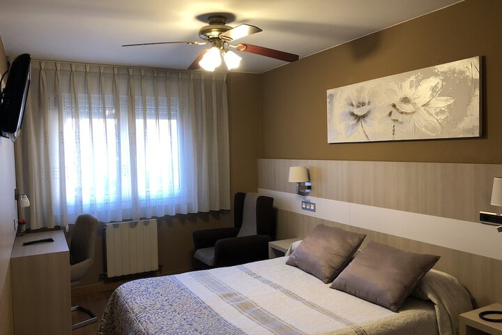 Room 14 of 34