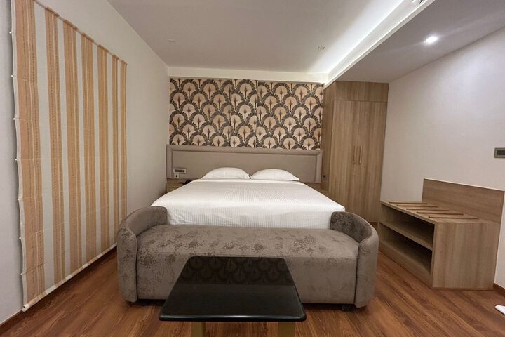 Room 19 of 43